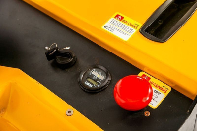 Штабелер самоходный 2,0 т 6,0 м TOR ES20T4 (с платформой)