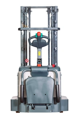 Самоходный штабелер ES12 Li-Ion SX160