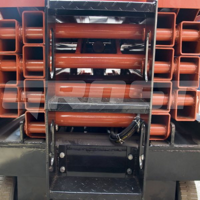 Самоходный подъемник ножничного типа GROST SPX S3-6000